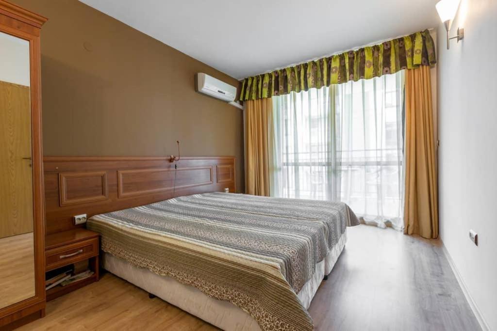 Avalon Appartament Da Lary Sunny Beach Eksteriør billede